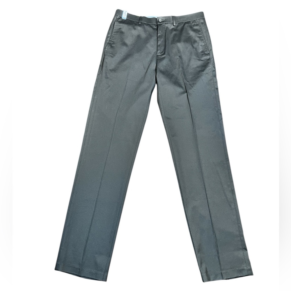 NWT Haggar Clothing Black Straight Fit Premium No Iron Khaki Pants